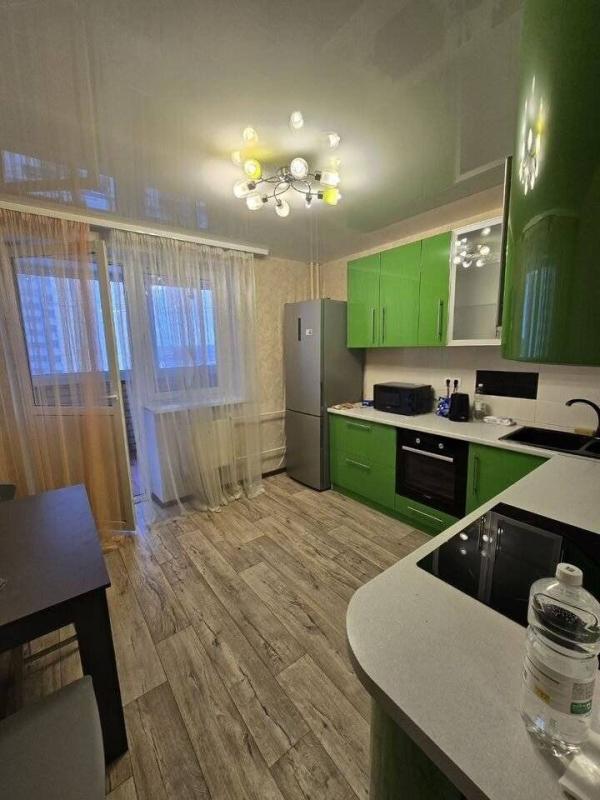 1-комн. квартира, 42 м², 8/19 этаж