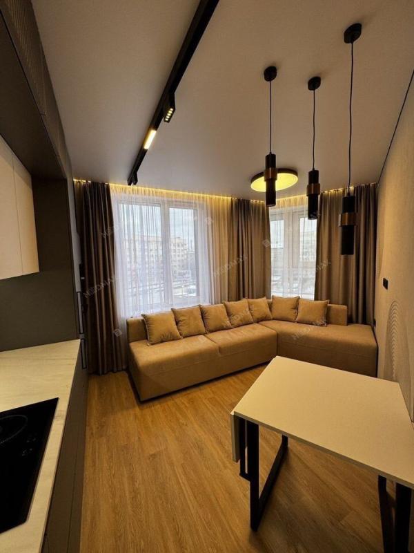 3-комн. квартира, 70 м², 4/10 этаж