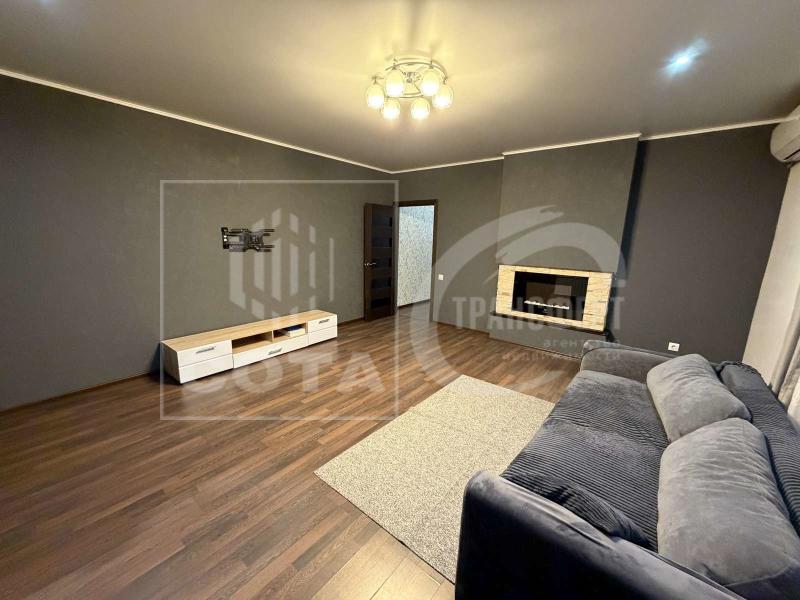 2-комн. квартира, 76 м², 18/25 этаж