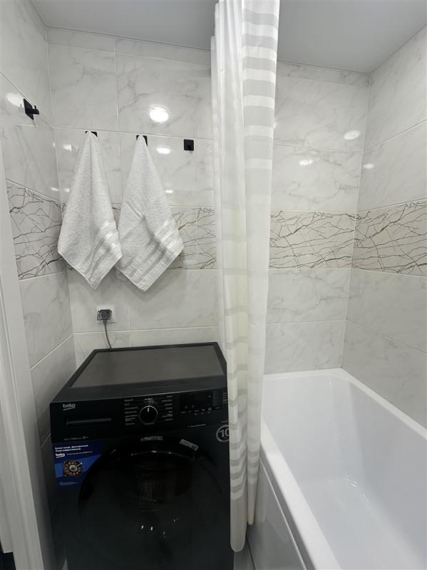 3-комн. квартира, 73 м², 3/9 этаж