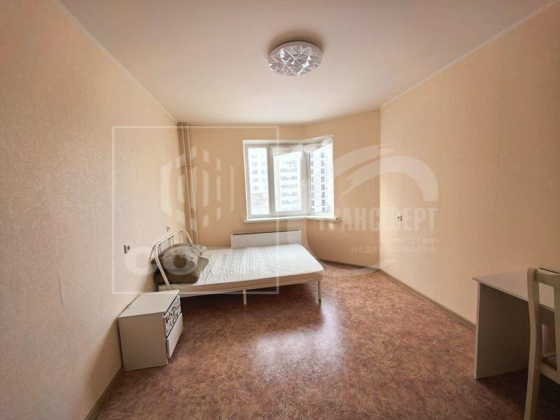 1-комн. квартира, 36 м², 5/18 этаж