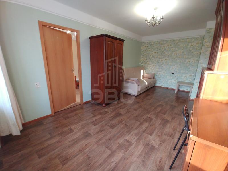 2-комн. квартира, 45 м², 5/5 этаж