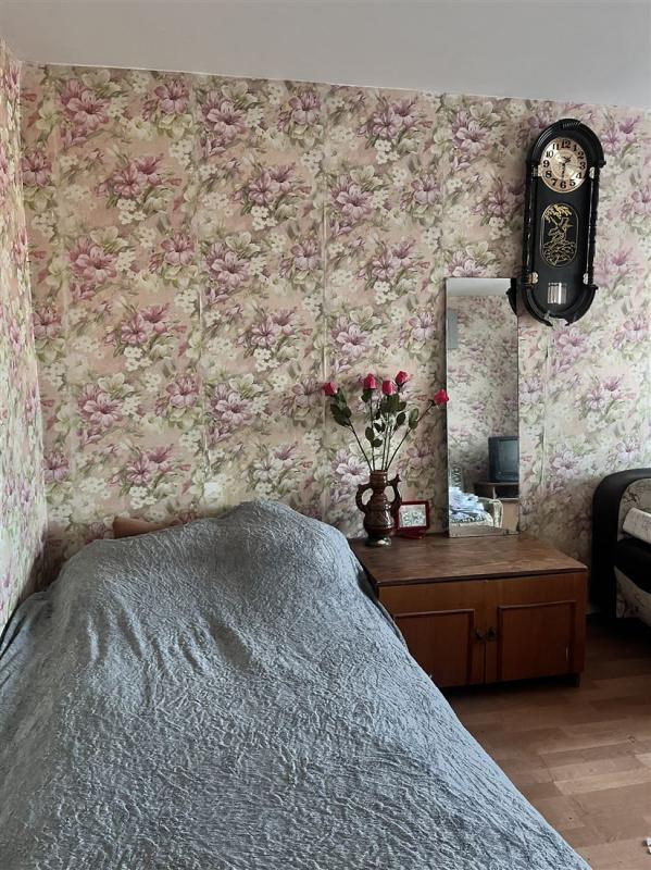 2-комн. квартира, 58 м², 2/5 этаж