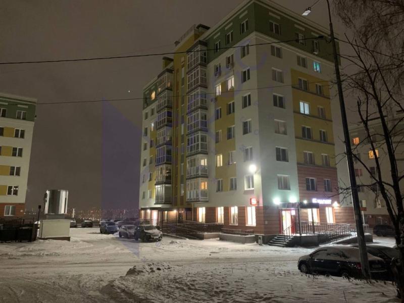 2-комн. квартира, 62 м², 2/8 этаж