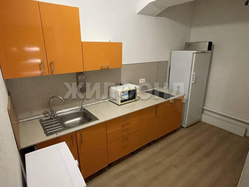2-комн. квартира, 51 м², 1/3 этаж