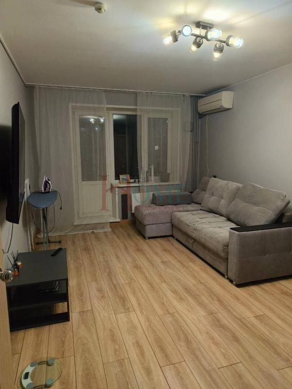 2-комн. квартира, 59 м², 13/17 этаж