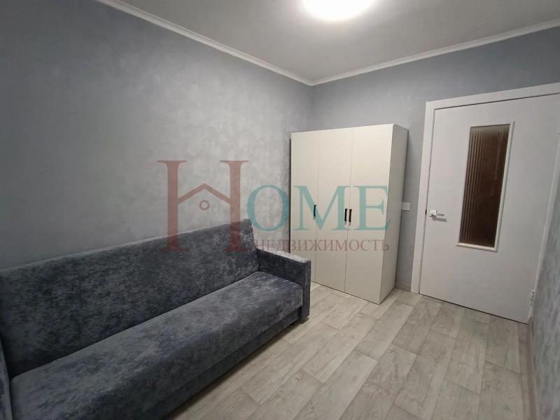 2-комн. квартира, 42 м², 8/9 этаж