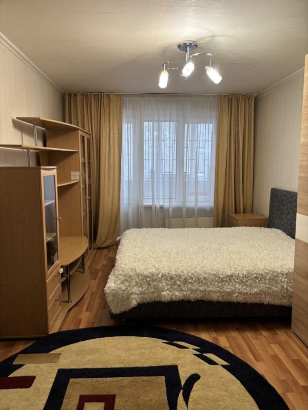 2-комн. квартира, 52 м², 1/9 этаж