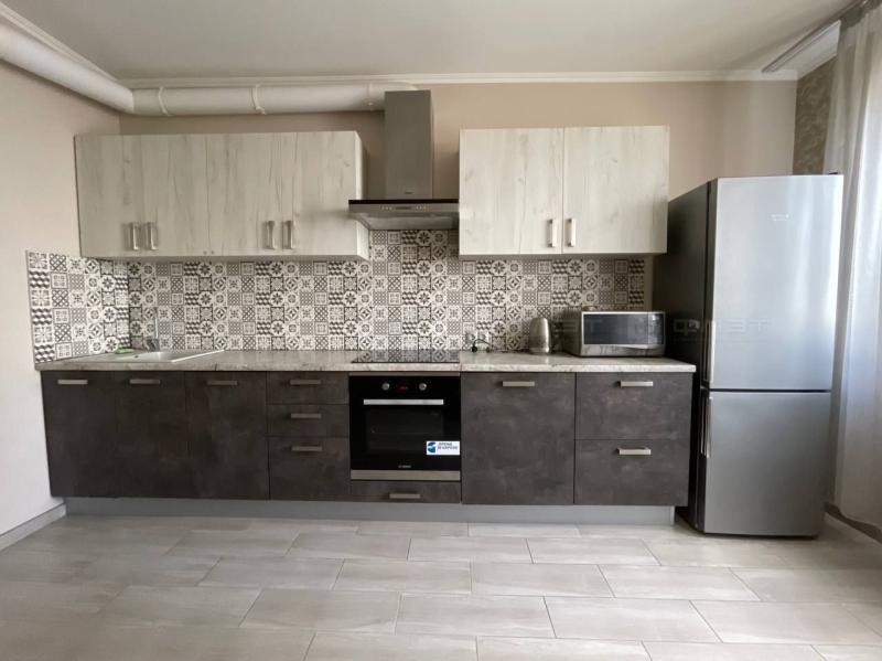 2-комн. квартира, 70 м², 7/22 этаж