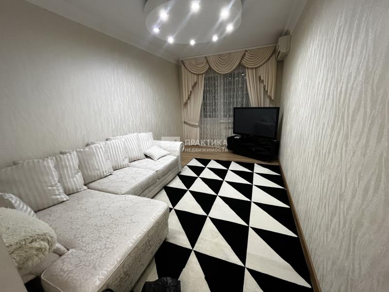 2-комн. квартира, 60 м², 3/4 этаж