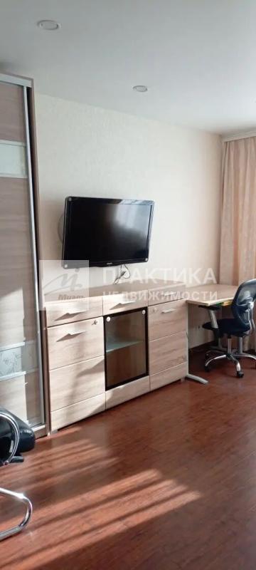 2-комн. квартира, 43 м², 3/9 этаж