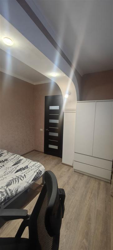 1-комн. квартира, 37 м², 8/10 этаж
