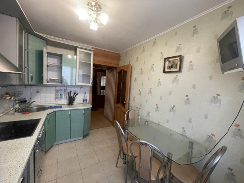 3-комн. квартира, 71 м², 6/10 этаж