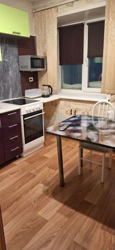 2-комн. квартира, 43 м², 3/5 этаж