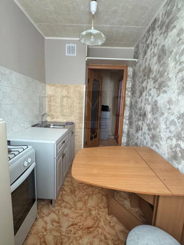 2-комн. квартира, 43 м², 3/9 этаж