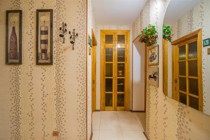 3-комн. квартира, 65 м², 1/1 этаж