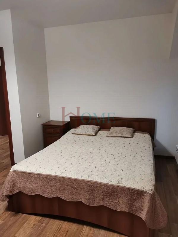 2-комн. квартира, 56 м², 4/17 этаж