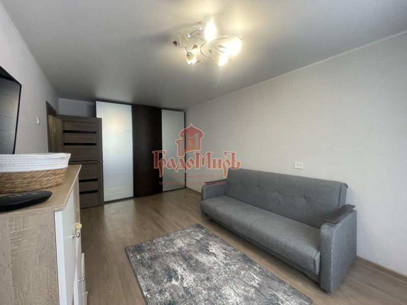 1-комн. квартира, 32 м², 1/9 этаж