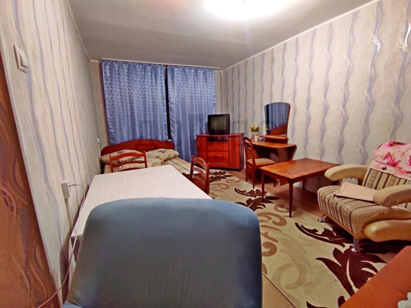 2-комн. квартира, 44 м², 1/9 этаж