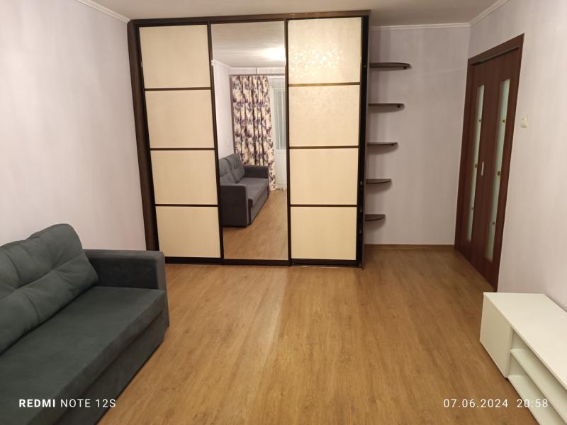 2-комн. квартира, 47 м², 2/16 этаж