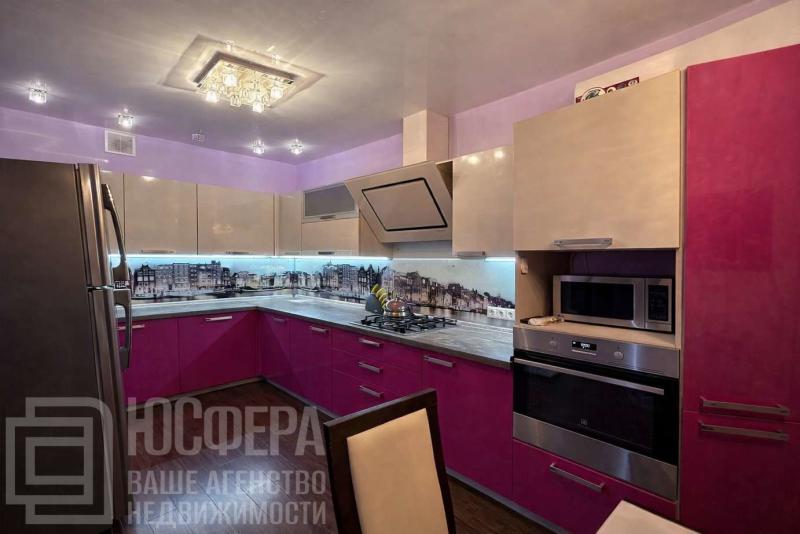 2-комн. квартира, 62 м², 4/5 этаж