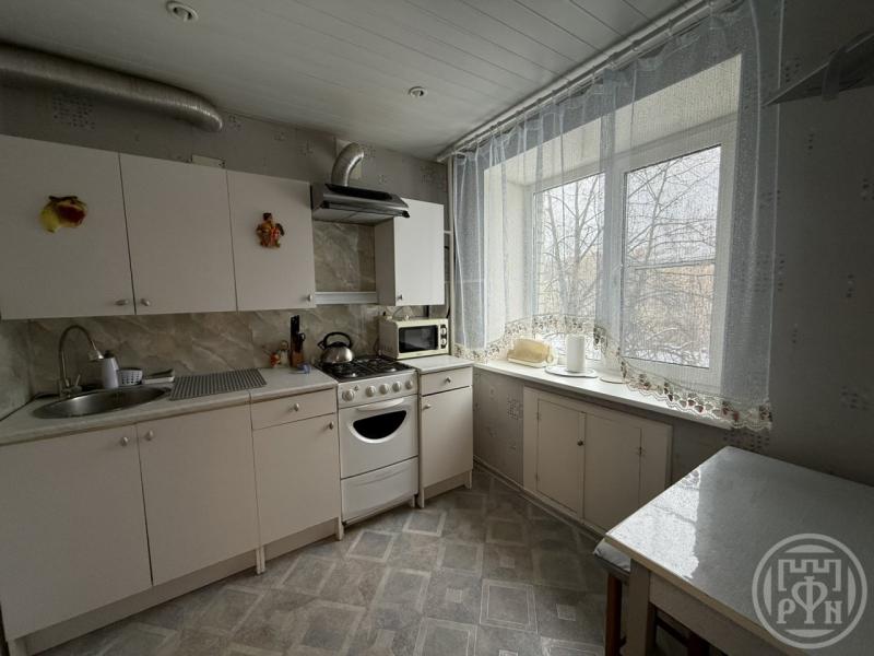 1-комн. квартира, 32 м², 3/5 этаж