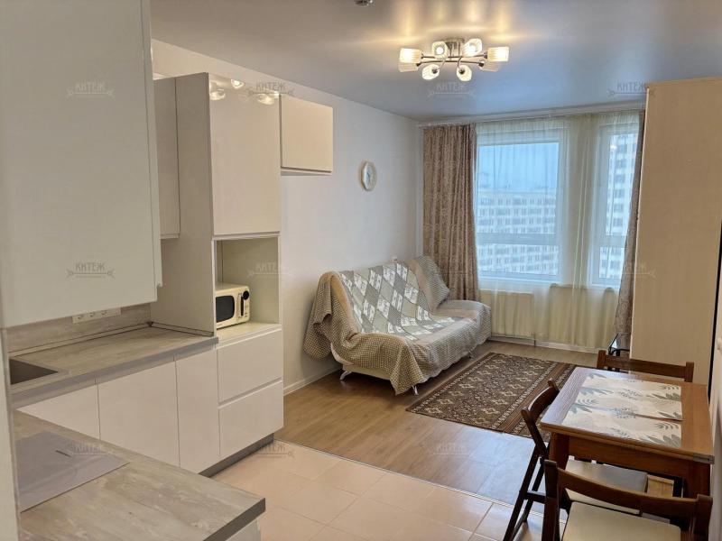 1-комн. квартира, 43 м², 12/22 этаж