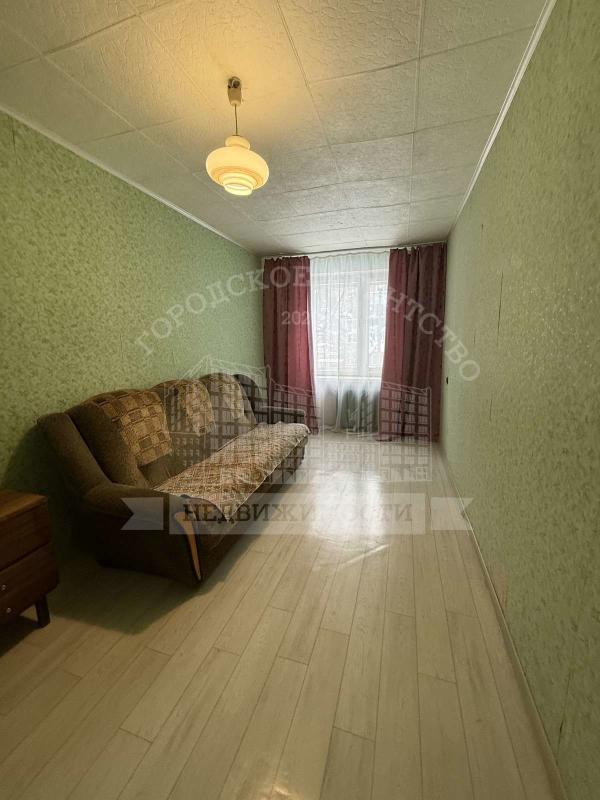 2-комн. квартира, 44 м², 2/5 этаж