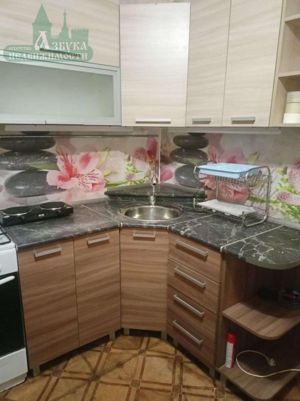1-комн. квартира, 32 м², 1/9 этаж