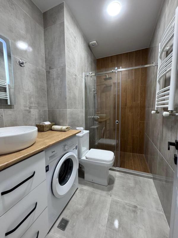 1-комн. квартира, 42 м², 2/5 этаж