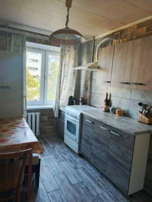 2-комн. квартира, 47 м², 2/5 этаж