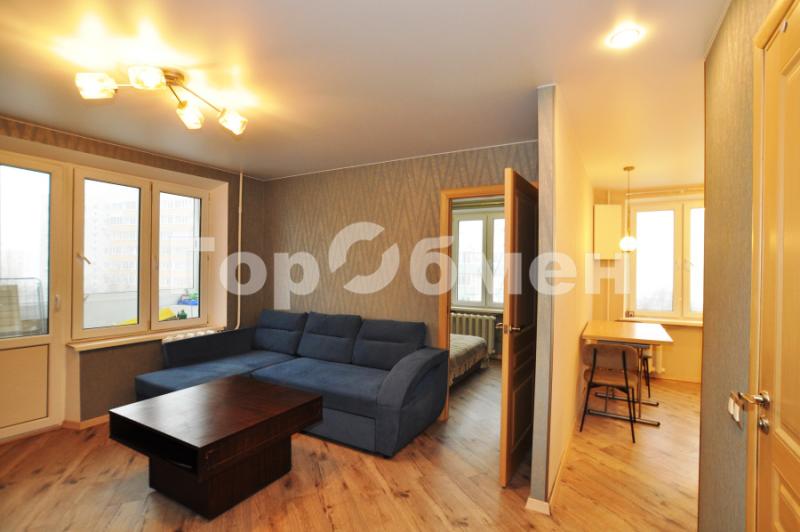 2-комн. квартира, 37 м², 8/9 этаж