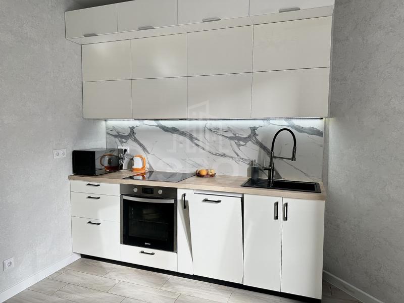 1-комн. квартира, 45 м², 2/21 этаж