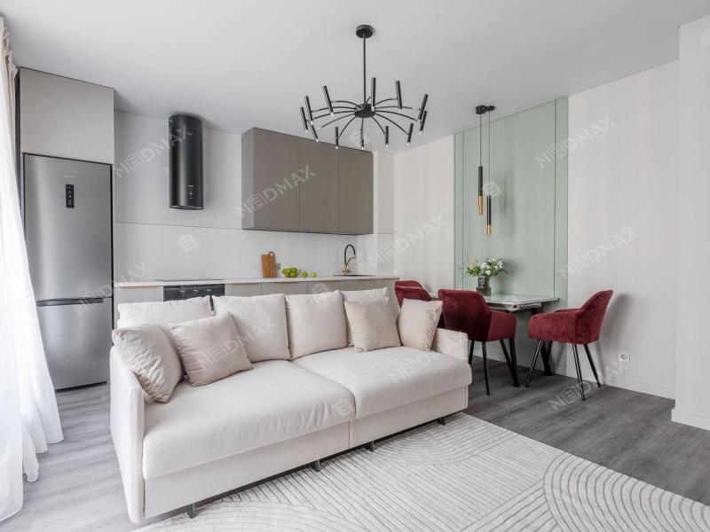 3-комн. квартира, 65 м², 6/12 этаж