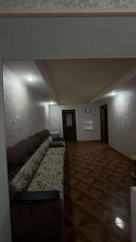 2-комн. квартира, 47 м², 3/5 этаж