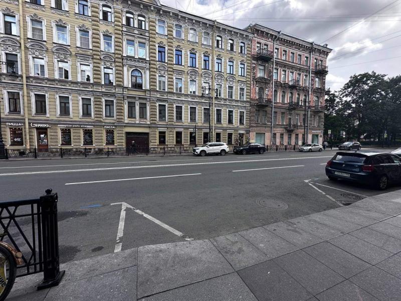 1-комн. квартира, 52 м², 2/4 этаж