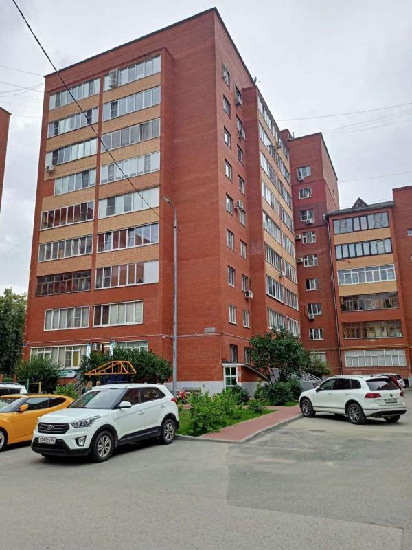 2-комн. квартира, 79 м², 5/9 этаж