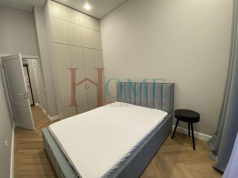 1-комн. квартира, 38 м², 27/30 этаж