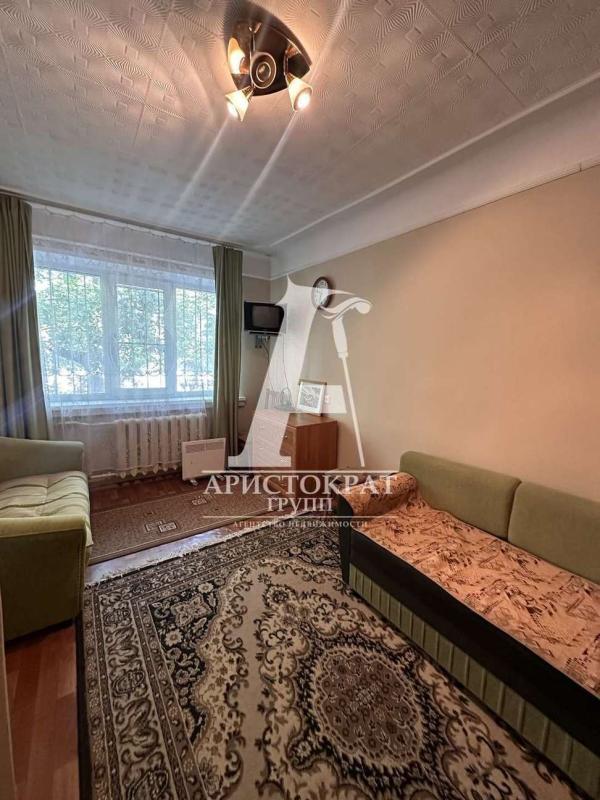 1-комн. квартира, 30 м², 1/5 этаж