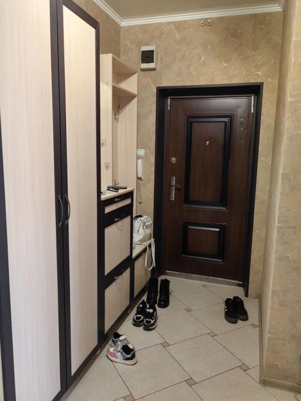 2-комн. квартира, 56 м², 4/12 этаж
