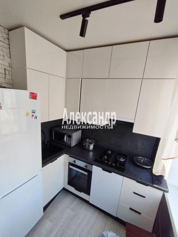 3-комн. квартира, 56 м², 4/5 этаж