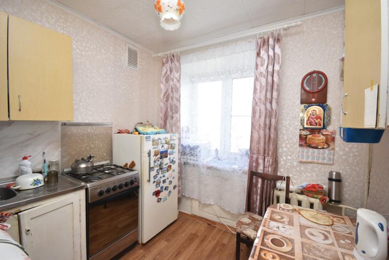 2-комн. квартира, 45 м², 5/5 этаж