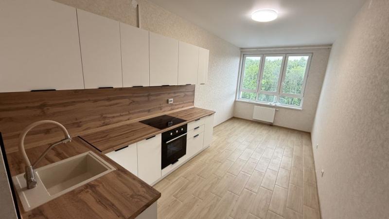 2-комн. квартира, 66 м², 5/18 этаж