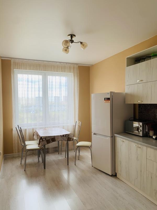 2-комн. квартира, 48 м², 9/20 этаж