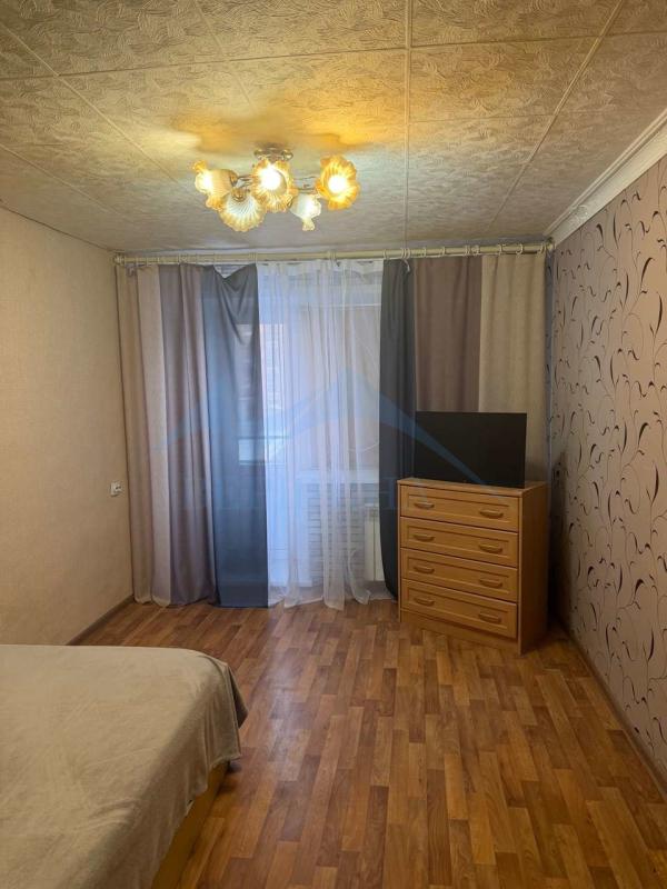 2-комн. квартира, 42 м², 2/5 этаж