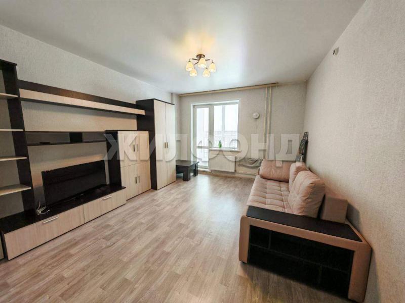 1-комн. квартира, 42 м², 8/13 этаж