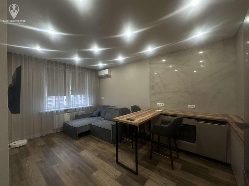 1-комн. квартира, 42 м², 8/25 этаж