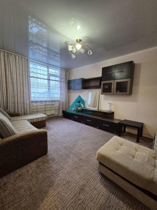 2-комн. квартира, 50 м², 3/17 этаж