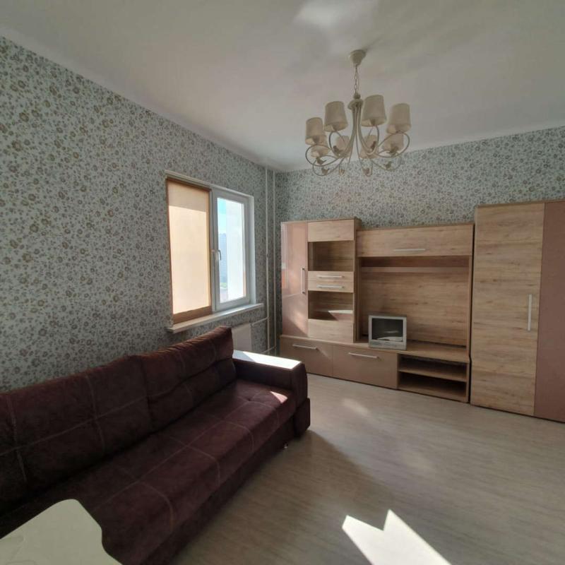 2-комн. квартира, 60 м², 10/17 этаж