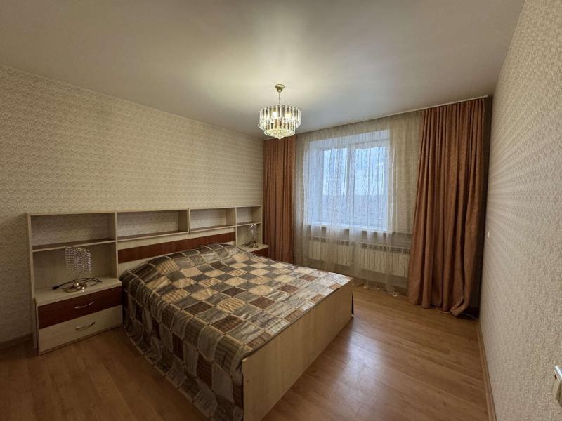 2-комн. квартира, 80 м², 10/10 этаж